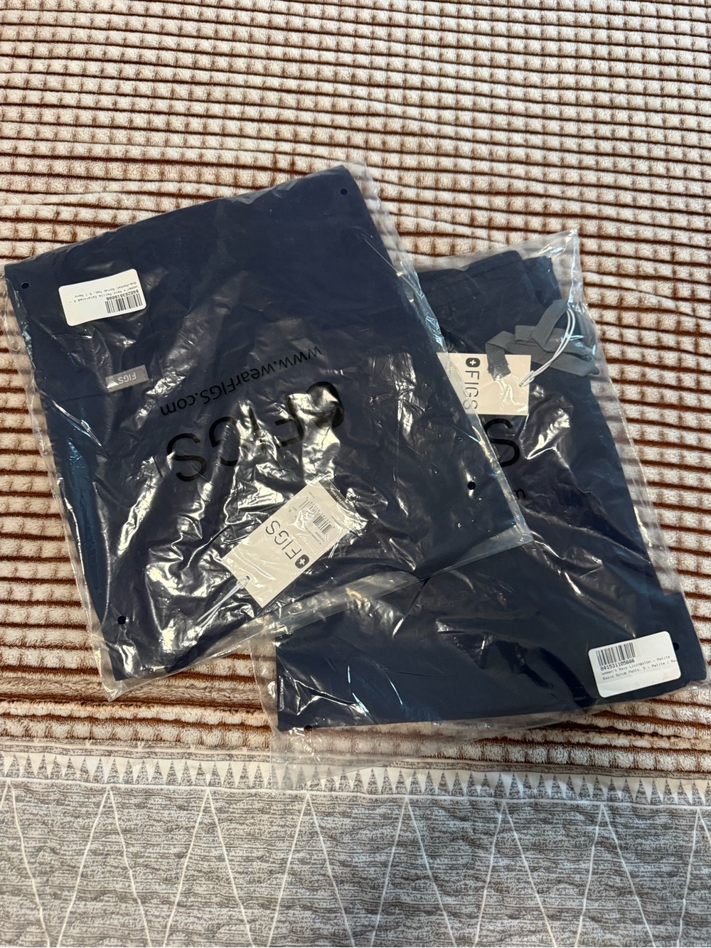 Figs Women's Navy Scrub Set - One-Pocket Top & Pants